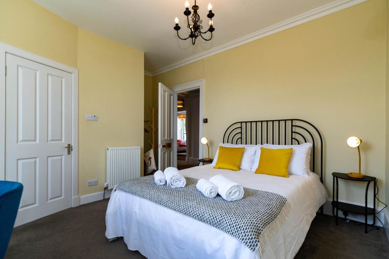 Rosebank House Blairgowrie - Sleeps 12, Games Rooms, Ev Point, Pets Welcome Blairgowrie and Rattray Екстер'єр фото
